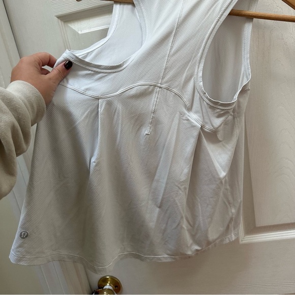 Lululemon White Sleeveless Women's tank top 6 - Picture 6 of 6